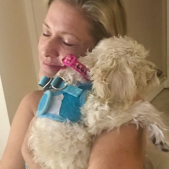 Meet your Posher, Adrianna - Picture 8 of 11